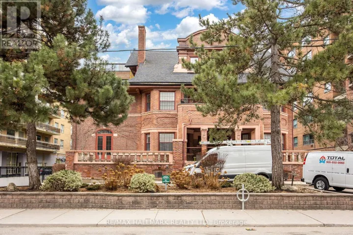 203 - 212 ST GEORGE STREET, Toronto (Annex), Ontario M5R2N5