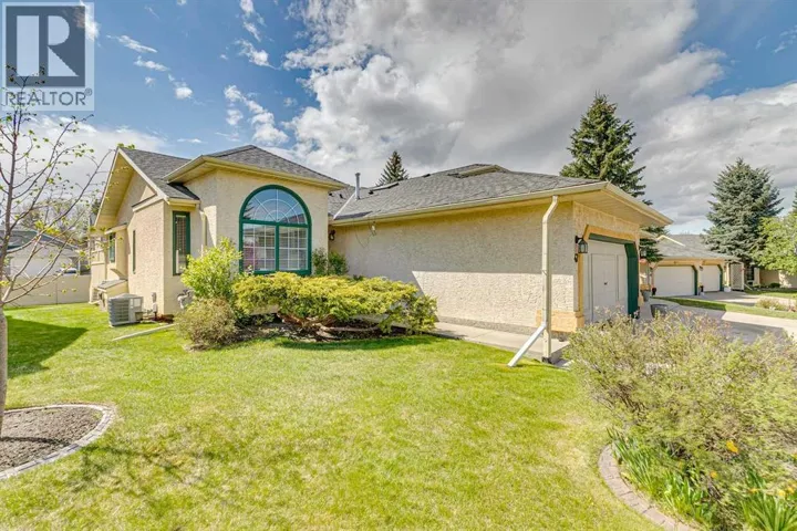 47 Sunlake Close SE, Calgary, Alberta T2X3H2