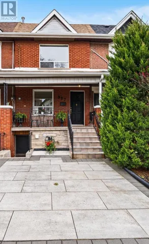 387 BARTLETT AVENUE N, Toronto (Dovercourt-Wallace Emerson-Junction), Ontario M6H3G8