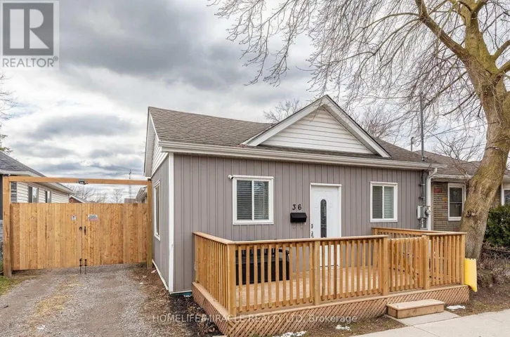 36 DIVISION STREET, St. Catharines (E. Chester), Ontario L2R3G2