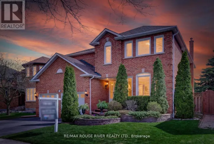 84 SILVERBIRCH PLACE, Whitby (Pringle Creek), Ontario L1R1X5