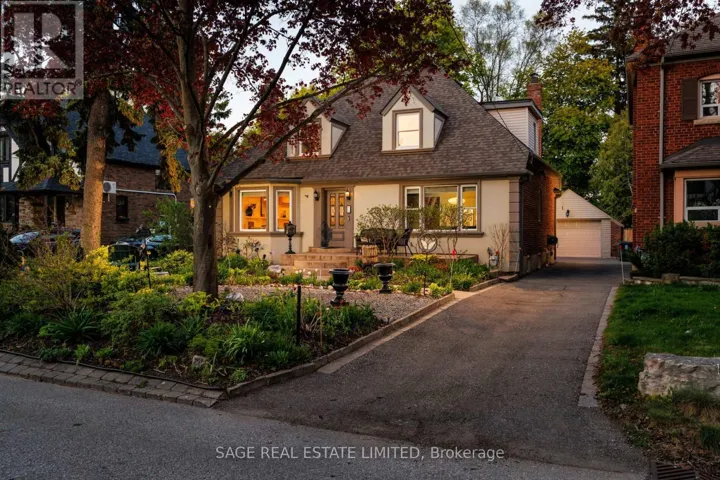25 CLIVEDEN AVENUE, Toronto (Stonegate-Queensway), Ontario M8Z3M7