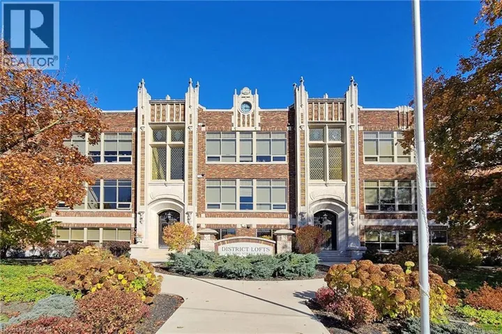 397 KING Street W Unit# 108, Dundas, Ontario L9H1W9