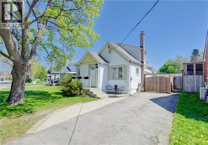 290 LANCASTER Street W, Kitchener, Ontario N2H4V6