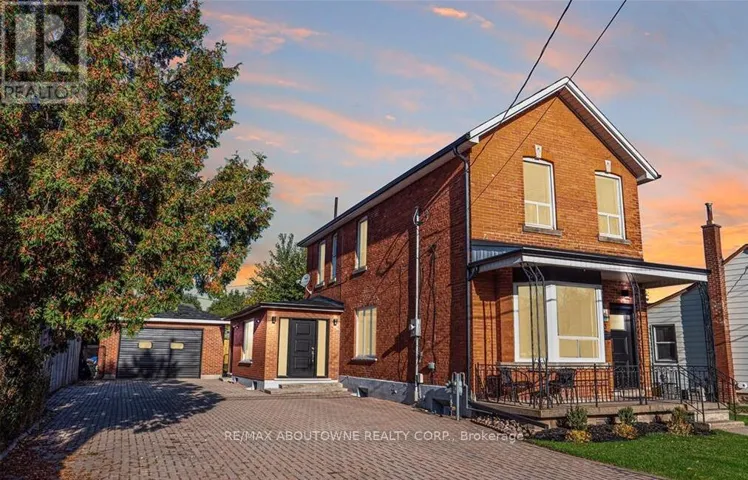 43 CROOKS STREET, Hamilton (Strathcona), Ontario L8R2Z7