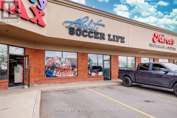 7 - 274 FOURTH AVENUE, St. Catharines (Ridley), Ontario L2S0B6