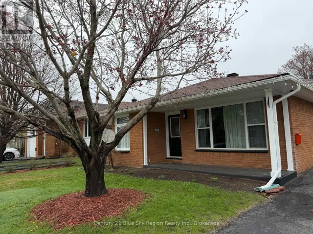 14 MARSHALL PARK DRIVE, North Bay (Ferris), Ontario P1A3L1