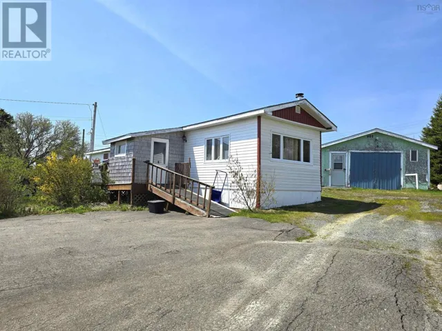 28 White Ash Lane, Crescent Beach, Nova Scotia B0R1C0