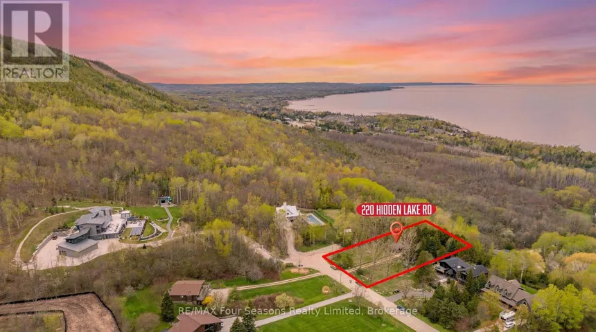220 HIDDEN LAKE ROAD, Blue Mountains, Ontario L9Y0T6