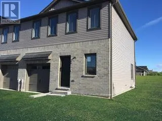 72 CAMPBELL CRESCENT, Prince Edward County (Picton), Ontario K0K2T0