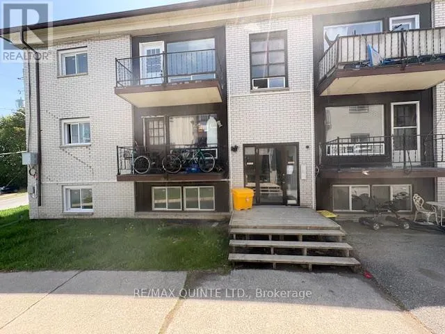 2 - 172 QUEEN STREET, Quinte West (Trenton Ward), Ontario K8V4Y6