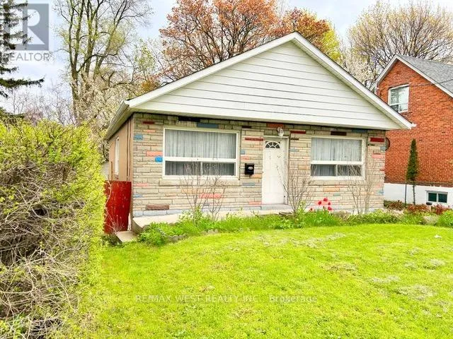 2567 KINGSTON ROAD, Toronto (Cliffcrest), Ontario M1M1M1