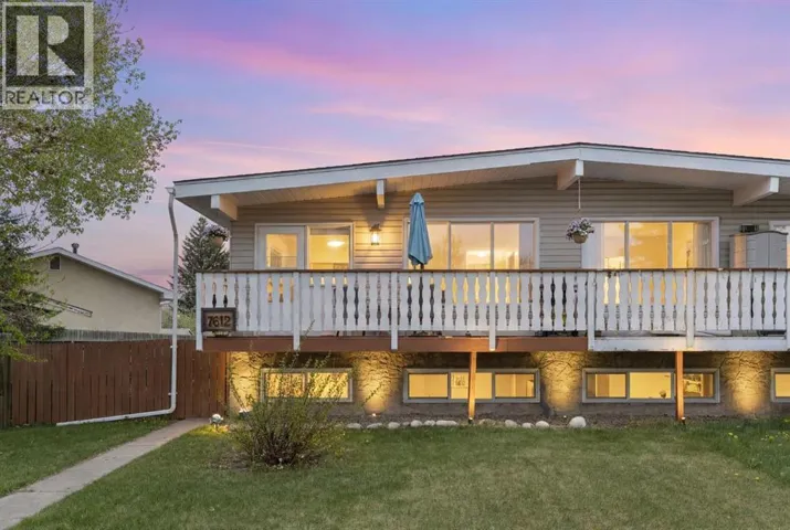 7612 35 Avenue NW, Calgary, Alberta T3B1T5