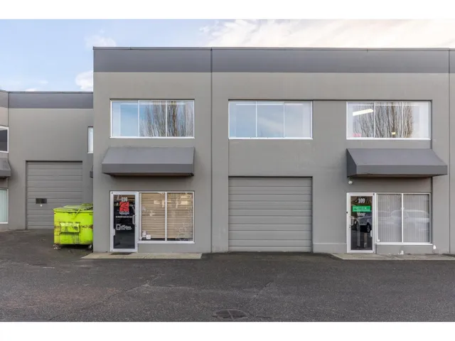110 8484 162 STREET, Surrey, British Columbia V4N1B4