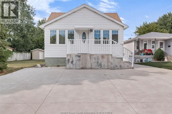 778 HILDEARDE, Windsor, Ontario N8X2Z8