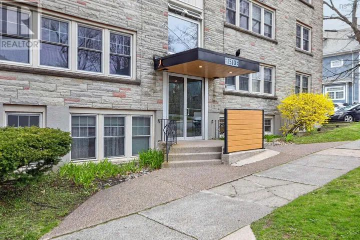 15 1510 Lilac Street, Halifax, Nova Scotia B3H3W3
