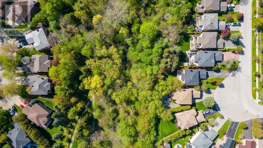 63 O'CONNOR CRESCENT, Richmond Hill (North Richvale), Ontario L4C7P8