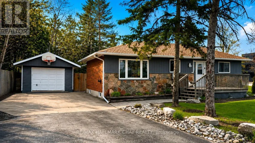 10 FINLAY MILL ROAD, Springwater (Midhurst), Ontario L0L1X0