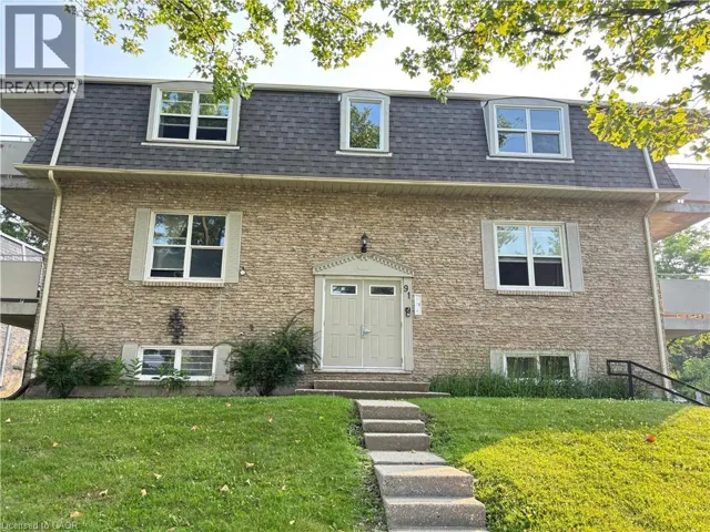 91 WESTMOUNT Road Unit# 3, Waterloo, Ontario N2L5G5