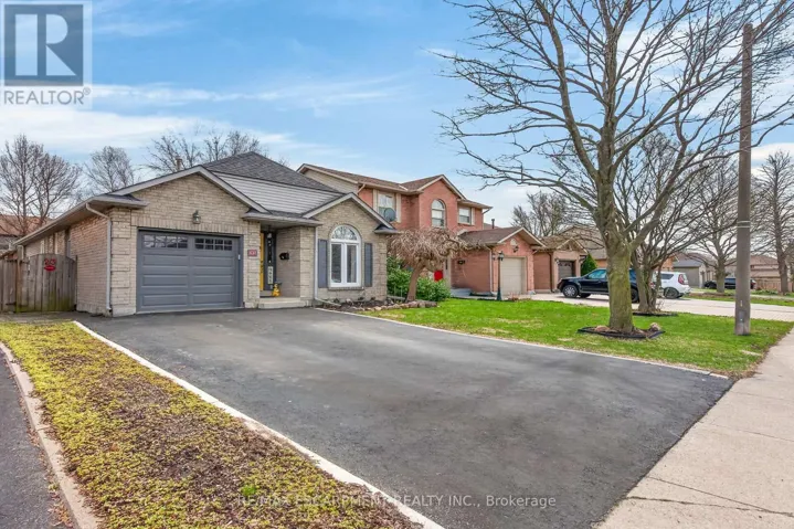 23 JULIEBETH DRIVE, Hamilton (Falkirk), Ontario L9B2N6