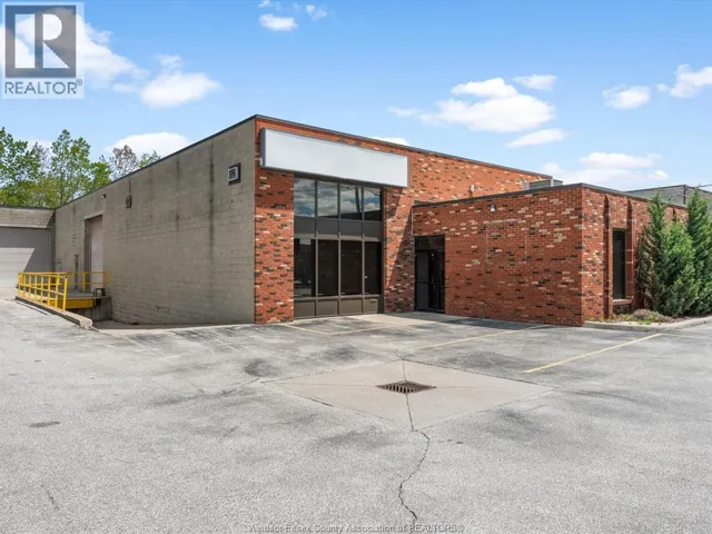 5350 BRENDAN LANE, Oldcastle, Ontario N0R1L0