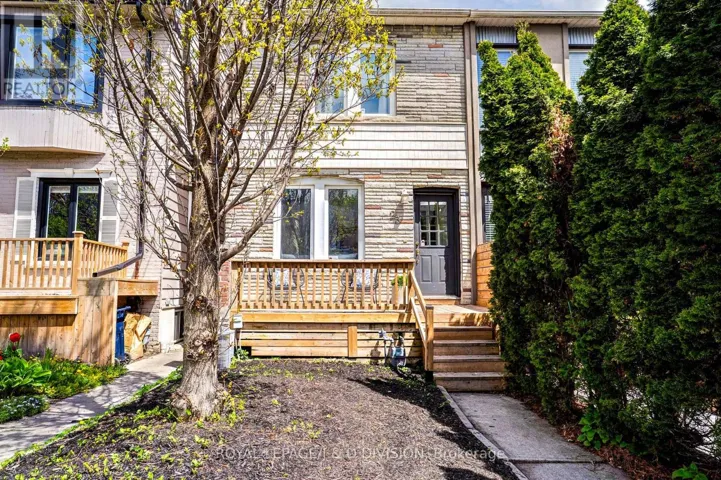 23 EMPIRE AVENUE, Toronto (South Riverdale), Ontario M4M2L3