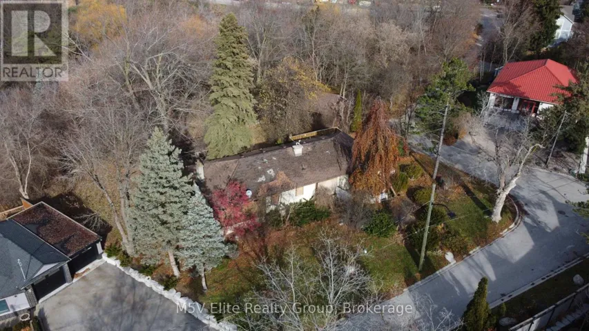 8 MAIN STREET, Vaughan (Kleinburg), Ontario L0J1C0