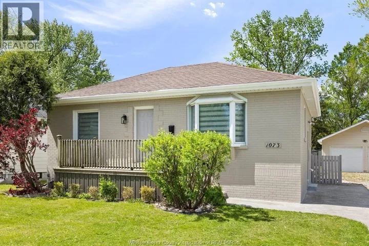 1073 JEFFERSON, Windsor, Ontario N9S2R2