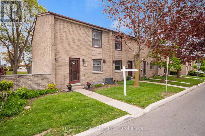 600 WONDERLAND ROAD S, London South (South N), Ontario N6H4Y8