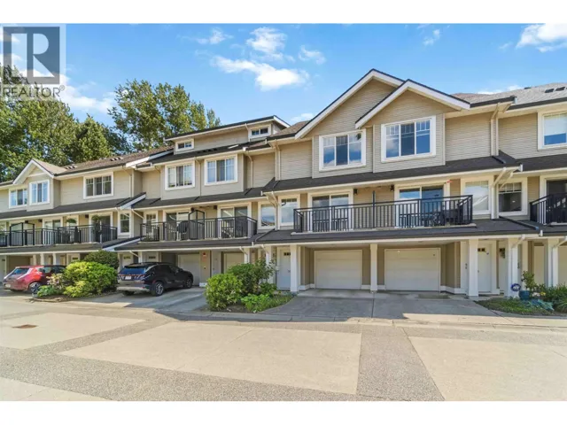 30 2927 FREMONT STREET, Port Coquitlam, British Columbia V3B7X8