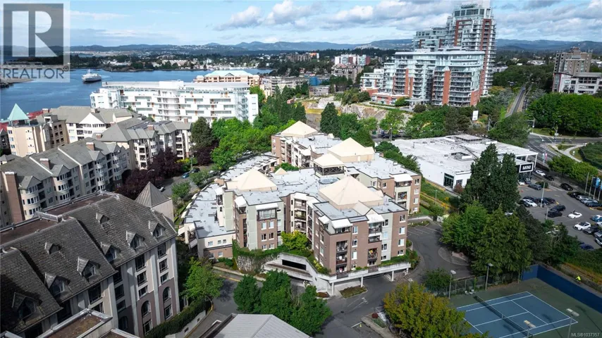 416 29 Songhees Rd, Victoria, British Columbia V9A7M6