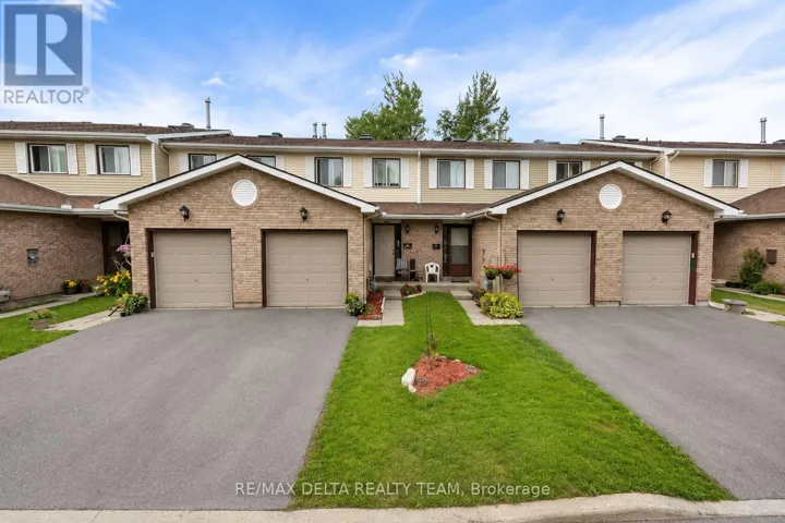 8 - 323 MONICA CRESCENT, Ottawa, Ontario K1E3N6
