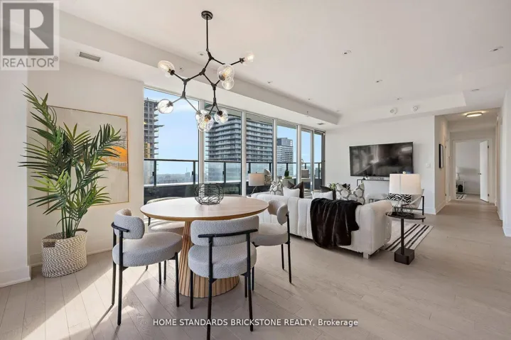 3907 - 955 BAY STREET, Toronto (Bay Street Corridor), Ontario M5S0C6