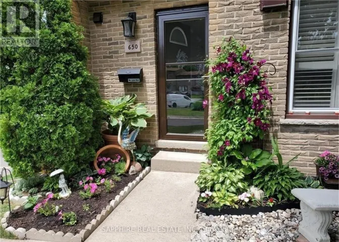 650 WONDERLAND ROAD S, London South (South N), Ontario N6K1L8