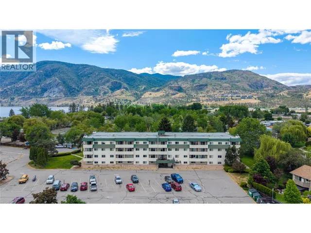 150 SKAHA Place Unit# 209, Penticton, British Columbia V2A7K1