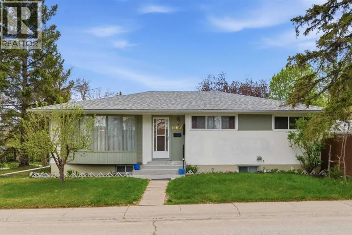 6004 Lloyd Crescent SW, Calgary, Alberta T3E5V7