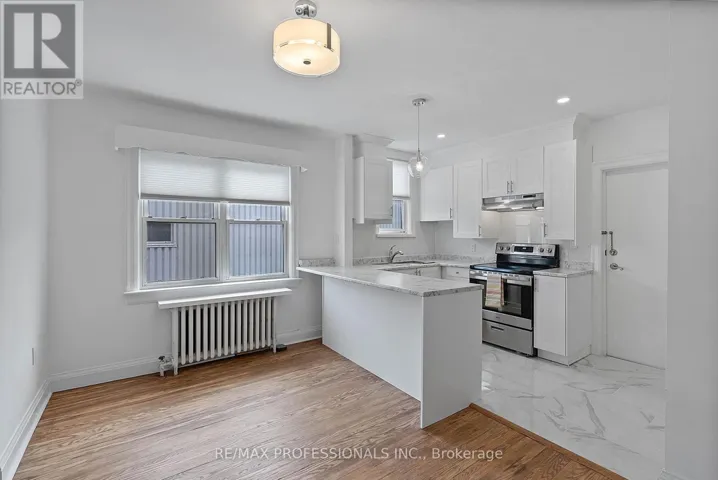 MAIN - 308 JANE STREET, Toronto (Lambton Baby Point), Ontario M6S3Z4