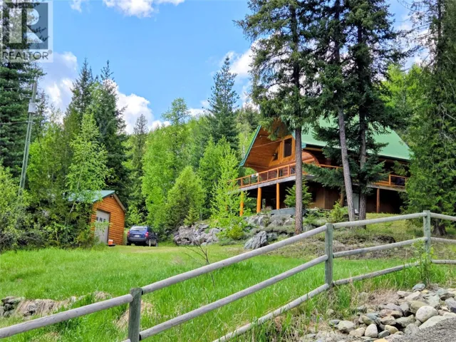 4221 Barriere Lakes Road, Barriere, British Columbia V0E1E0