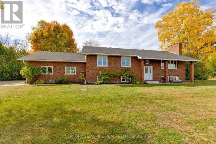 75 PEMBROKE STREET, Whitewater Region, Ontario K0J1K0