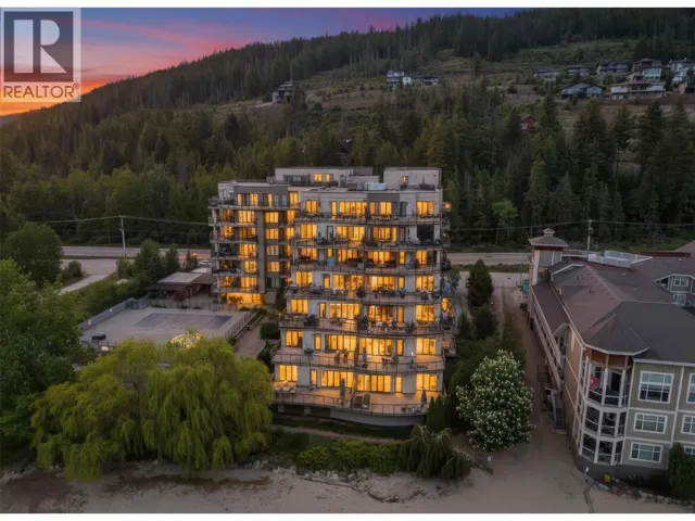 326 Mara Lake Lane Unit# 404, Sicamous, British Columbia V0E2V1
