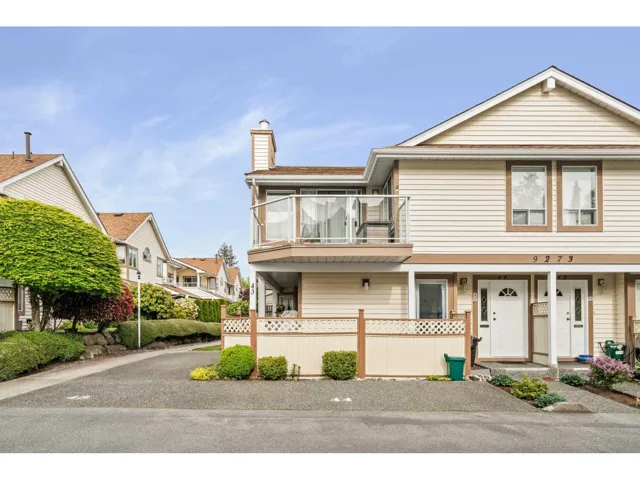 43 9273 122ND STREET, Surrey, British Columbia V3V7R5