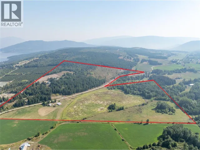 1403 Notch Hill Road, Sorrento, British Columbia V0E2W1