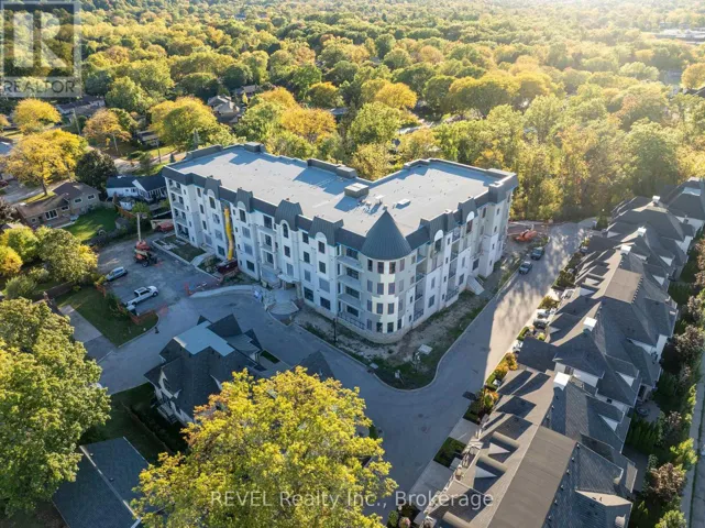 209 - 2 ARBOURVALE COMMON, St. Catharines (Glendale/Glenridge), Ontario L2T2Z9