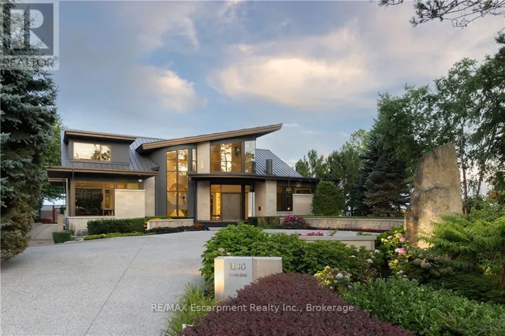 1540 WATERSEDGE ROAD, Mississauga (Clarkson), Ontario L5J1A4