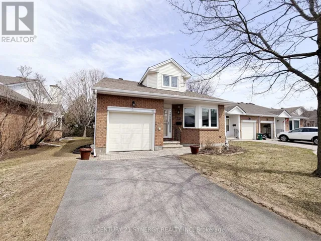 16 - 32 INNESBROOK COURT, Ottawa, Ontario K2S1C7