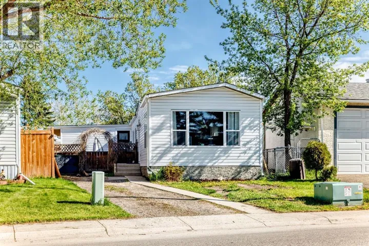 124 BIG SPRINGS Drive SE, Airdrie, Alberta T4A1J9