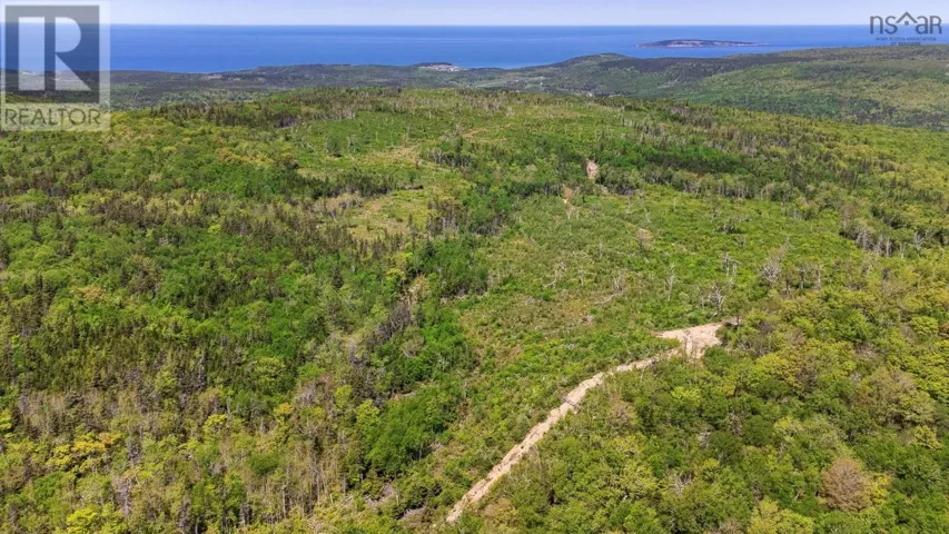 No 19 Highway, Dunvegan, Nova Scotia B0E1N0