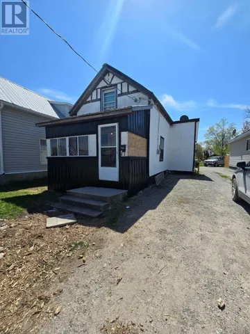 111 ANDREW STREET S, Orillia, Ontario L3V5J3