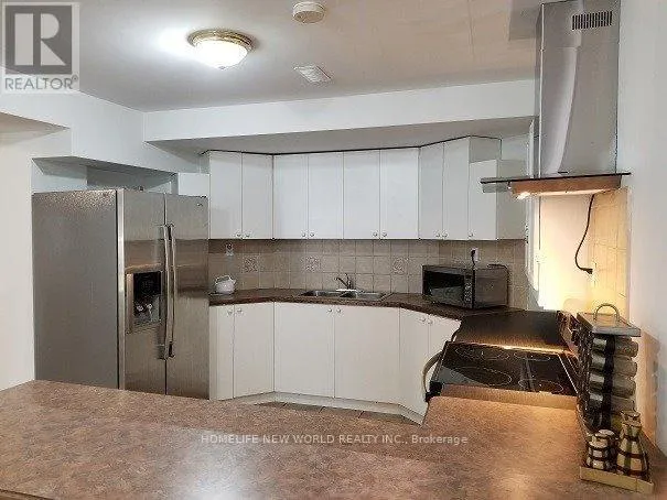 (WALKOUT BASEMENT) - 53 BRILLINGER STREET, Richmond Hill (North Richvale), Ontario L4C8Y5
