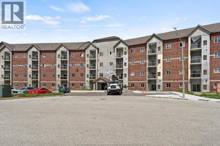 1888 WESTVIEW PARK BOULEVARD Unit# 311, LaSalle, Ontario N9H0M1